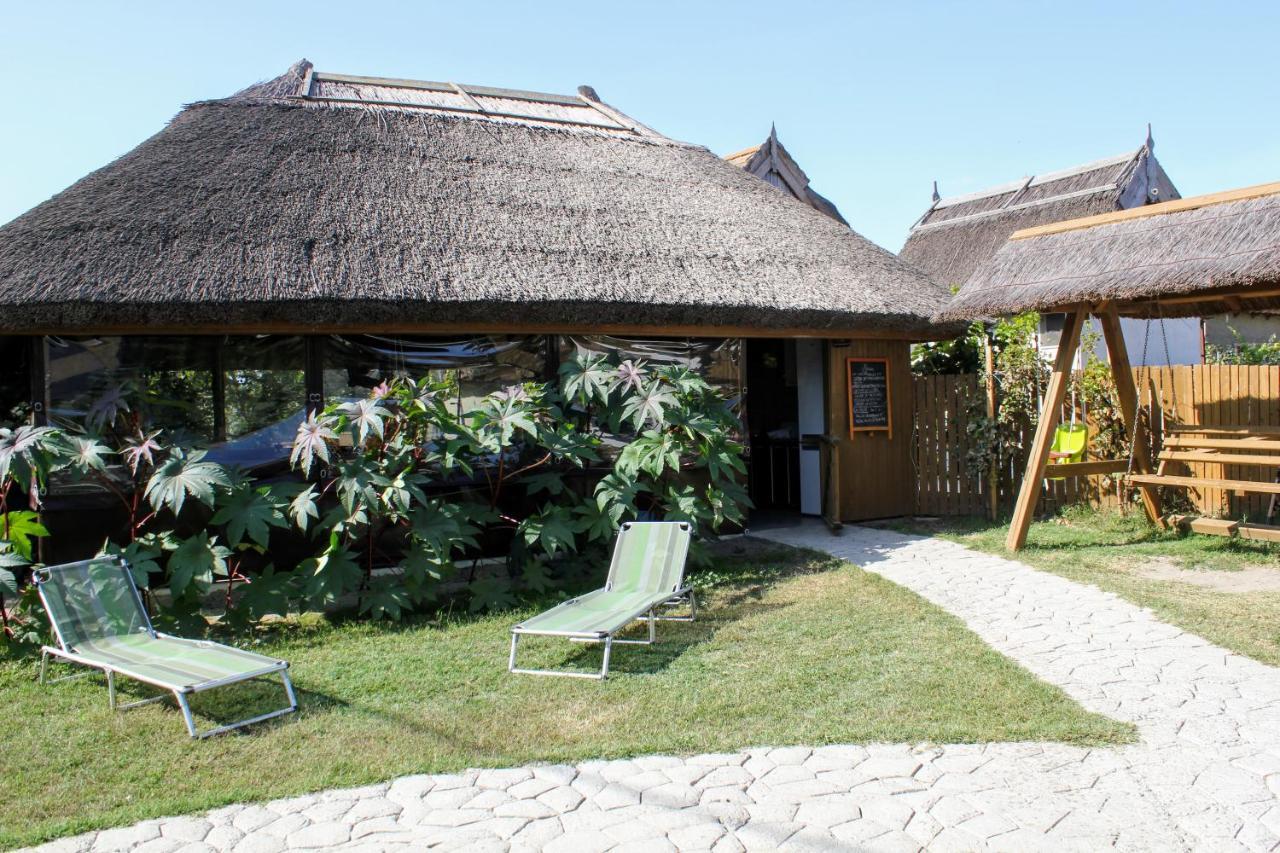 Hotel Cerdacul Cu Stuf Sfântu Gheorghe Exterior foto